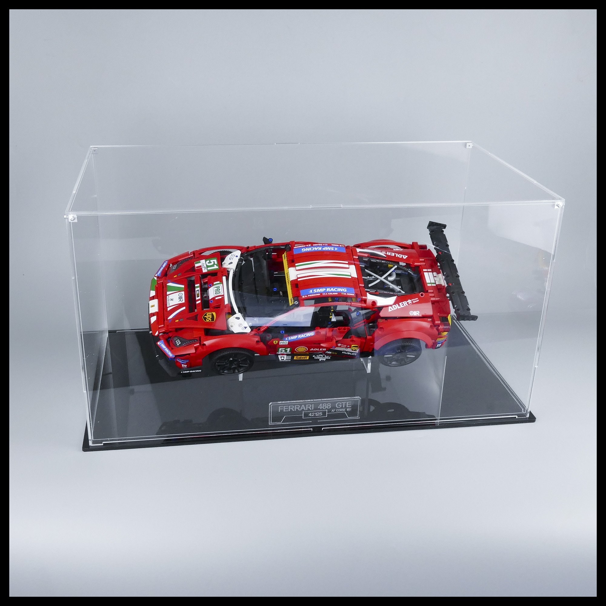 Giplar Vitrine Acrylique Compatible avec Lego 42125 Technic Ferrari 488 GTE Modèle Pas Inclus Anti-Poussière Vitrine de Présentation Display Case
